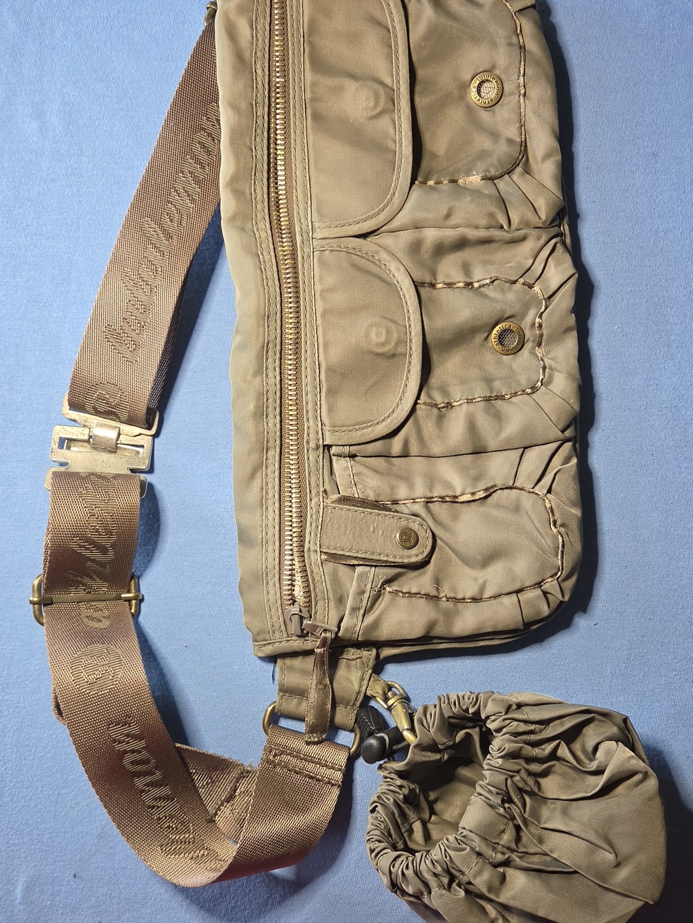 Vintage Lululemon Olive Green Khaki Nylon Dog Walker Fanny Crossbody Bag